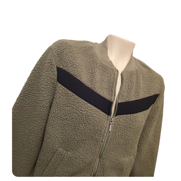 ZYIA ACTIVE Flying V Teddy Bear Fleece Zip Jacket Olive Green And Black X Small - Picture 5 of 12